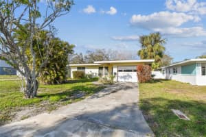 2480 BAYWOOD DRIVE, DUNEDIN, FL 34698 Sold 04/24/25