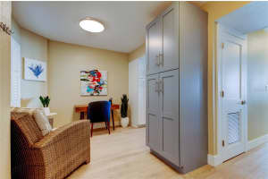 6105 BAHIA DEL MAR CIRCLE, ST PETERSBURG, FL 33715 Sold 03/14/25