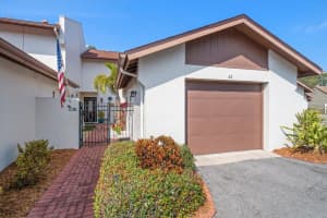 7501 CUMBERLAND ROAD, SEMINOLE, FL 33777 Sold 04/08/25