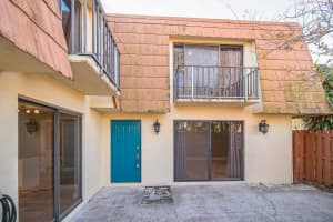 1711 PARK MEADOWS DRIVE, FORT MYERS, FL 33907 Sold 03/28/25