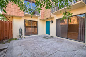1711 PARK MEADOWS DRIVE, FORT MYERS, FL 33907 Sold 03/28/25