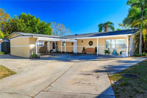 10532 94th Pl, SEMINOLE