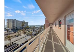6025 SHORE BOULEVARD, GULFPORT, FL 33707 Sold 03/31/25