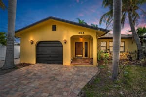 311 15TH AVENUE, INDIAN ROCKS BEACH, FL 33785 Sold 05/28/25