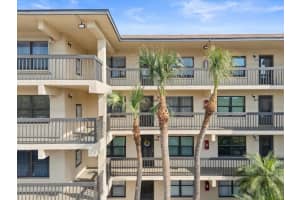 625 30TH AVENUE, BRADENTON, FL 34205 Sold 04/01/25