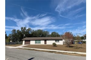 5729 13th St, ZEPHYRHILLS