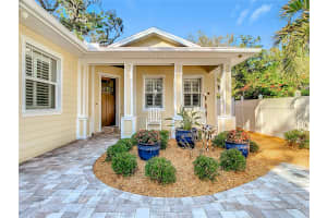 415 5TH STREET, SAFETY HARBOR, FL 34695 Sold 02/27/25