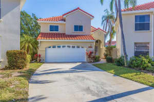 6105 MIRADA CIRCLE, ST PETERSBURG, FL 33715 - MLS#MFRTB8346791