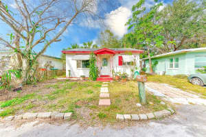 5308 BEN HUR DRIVE, ST PETERSBURG, FL 33708 Sold 02/27/25