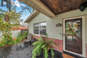147 LINCOLN CIRCLE, ST PETERSBURG, FL 33703 Sold 03/28/25