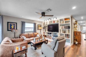 147 LINCOLN CIRCLE, ST PETERSBURG, FL 33703 Sold 03/28/25