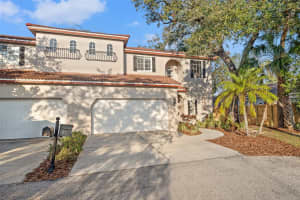 6211 MACDILL AVENUE, TAMPA, FL 33611 Sold 07/09/25