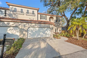 6211 MACDILL AVENUE, TAMPA, FL 33611 Sold 07/09/25