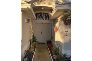 536 CHESHIRE WAY, DAVENPORT, FL 33897 Sold 05/30/25