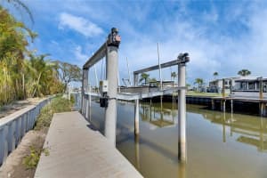 6538 SIMONE SHORES CIRCLE, APOLLO BEACH, FL 33572 - MLS#MFRTB8346840