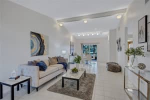 11356 94TH STREET, LARGO, FL 33773 Sold 03/13/25