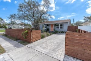 500 49TH AVENUE, ST PETERSBURG, FL 33703 Sold 04/17/25