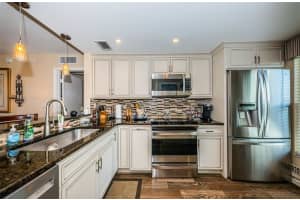 6211 SUN BOULEVARD, ST PETERSBURG, FL 33715 Sold 04/11/25