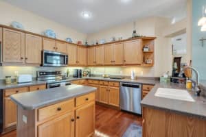 5718 HERONPARK PLACE, LITHIA, FL 33547 Sold 05/06/25