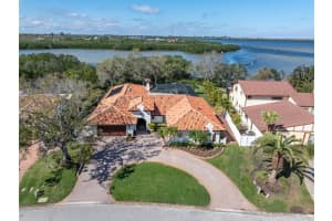 1401 75TH CIRCLE, ST PETERSBURG, FL 33702 Sold 04/18/25