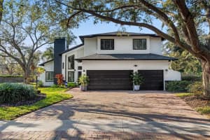 10098 OAKS LANE, SEMINOLE, FL 33772 Sold 05/12/25
