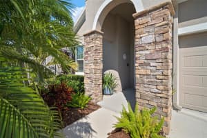 7432 PARADISO DRIVE, APOLLO BEACH, FL 33572 Sold 04/03/25