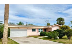 2172 UNIVERSITY DRIVE, CLEARWATER, FL 33764 Sold 03/07/25