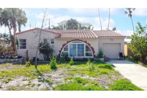 15732 1ST STREET, REDINGTON BEACH, FL 33708 Sold 05/28/25