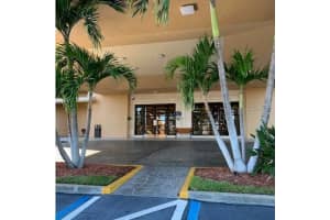 880 MANDALAY AVENUE, CLEARWATER BEACH, FL 33767 - MLS#MFRTB8347125