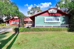 MLS# MFRTB8347157, Tarpon Springs, Florida 34689