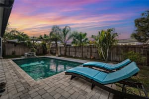 1035 COUNTY ROAD 90, PALM HARBOR, FL 34684 Sold 04/24/25