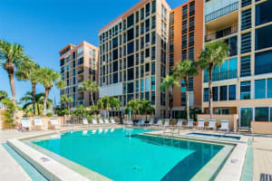7400 Sun Island Dr S #207, SOUTH PASADENA