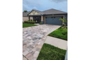 309 BURROWING OWL LANE, WINTER HAVEN, FL 33880 Sold 03/13/25