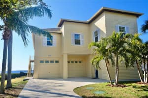 244 BEACH DRIVE, TARPON SPRINGS, FL 34689 Sold 03/10/25