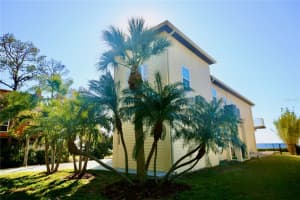 244 BEACH DRIVE, TARPON SPRINGS, FL 34689 Sold 03/10/25