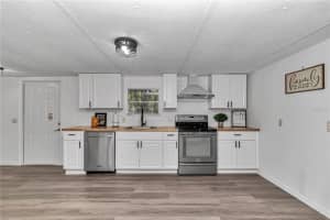 1000 118TH TERRACE, OCALA, FL 34482 - MLS#MFRTB8347363