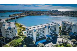 7882 SAILBOAT KEY BOULEVARD, SOUTH PASADENA, FL 33707 Sold 04/24/25