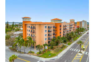 13235 GULF BOULEVARD, MADEIRA BEACH, FL 33708 Sold 07/31/25
