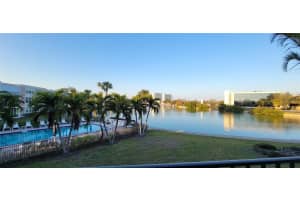 7401 BAY ISLAND DRIVE, SOUTH PASADENA, FL 33707 Sold 03/21/25