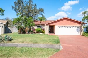 7425 118th Dr, LARGO
