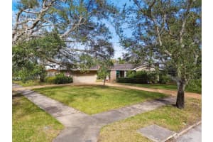 1400 BRIGHTWATERS BOULEVARD, ST PETERSBURG, FL 33704 Sold 04/11/25