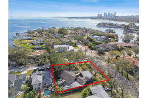 1400 BRIGHTWATERS BOULEVARD, ST PETERSBURG, FL 33704 Sold 04/11/25