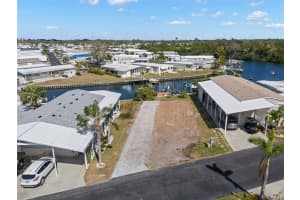 313 MOUNT RICHMOND AVENUE, ST PETERSBURG, FL 33702 Sold 03/27/26