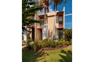 707 HIGHLAND STREET, ST PETERSBURG, FL 33701 - MLS#MFRTB8347546