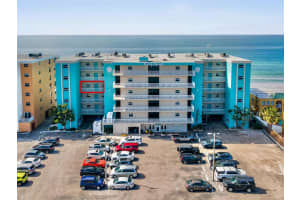 17200 GULF BOULEVARD, NORTH REDINGTON BEACH, FL 33708 Sold 06/02/25