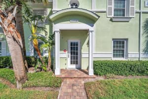 5152 SALMON DRIVE, ST PETERSBURG, FL 33705 Sold 04/17/25