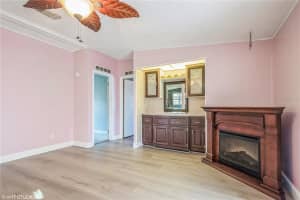 411 DOLPHIN DRIVE, OLDSMAR, FL 34677 Sold 07/11/25