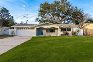 932 LEXINGTON DRIVE, DUNEDIN, FL 34698 Sold 03/26/25