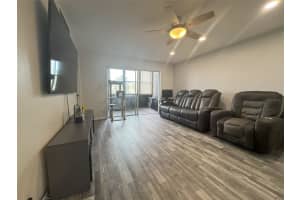 11485 OAKHURST ROAD, LARGO, FL 33774 - MLS#MFRTB8347615