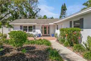 126 ALORA STREET, ST PETERSBURG, FL 33704 Sold 04/15/25